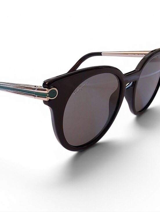Salvatore Ferragamo SF909S Black Round Sunglasses Made in Italy main image 13